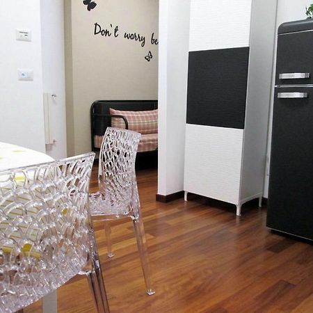 Апартаменты Minihouse Бари Экстерьер фото