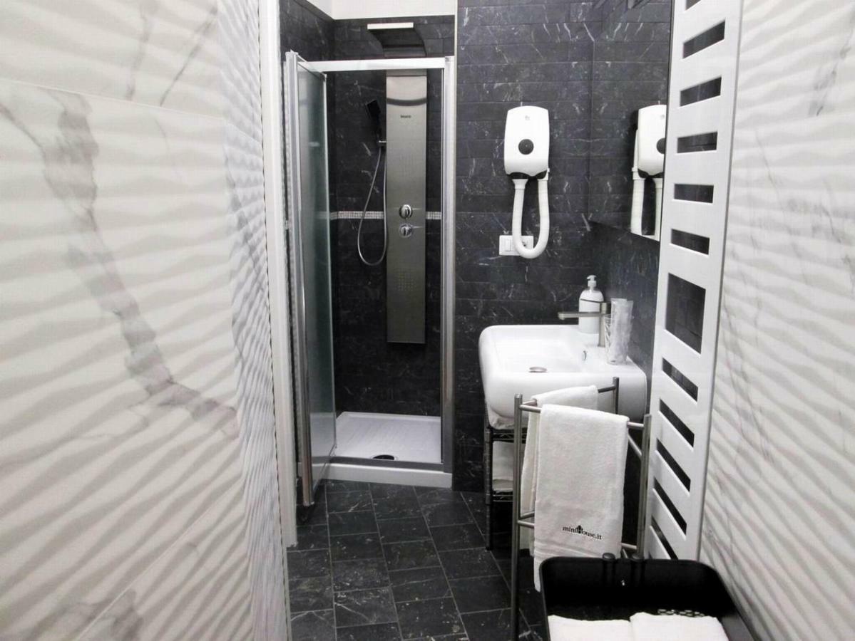 Апартаменты Minihouse Бари Экстерьер фото